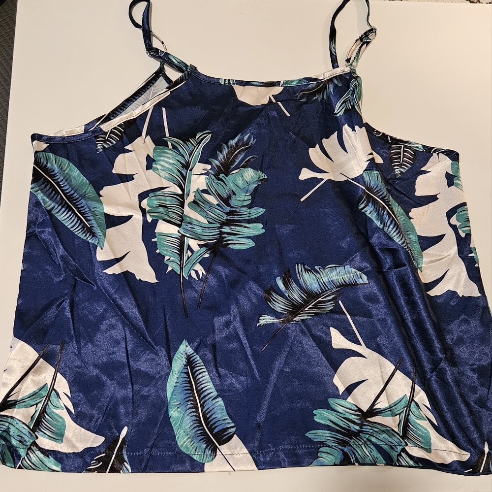 Tropical Leaf Print Pajama Set